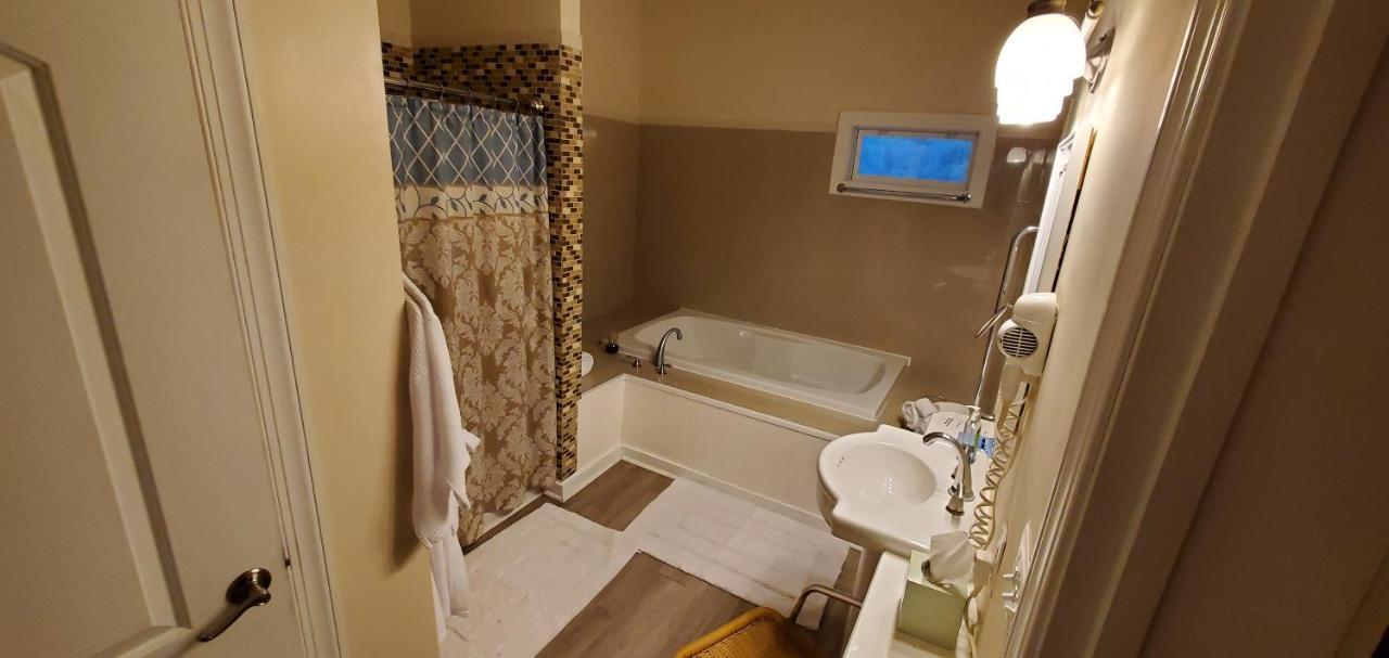 לינצ'בורג Acorn Hill Lodge And Spa מראה חיצוני תמונה